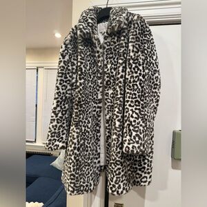Ann Taylor Loft leopard print faux fur coat